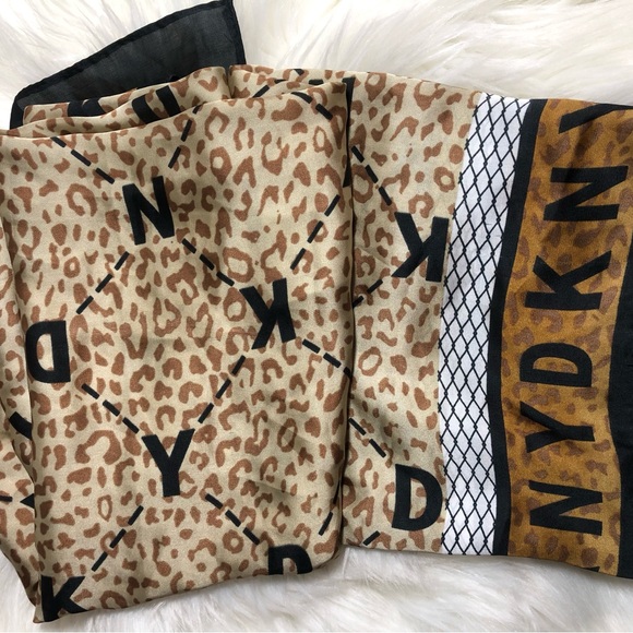 DKNY Multi Printed Scarf - NWOT - Picture 11 of 11